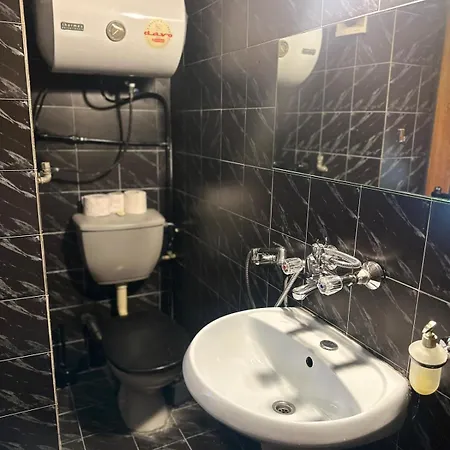 Apartment Guests Welcome Center *